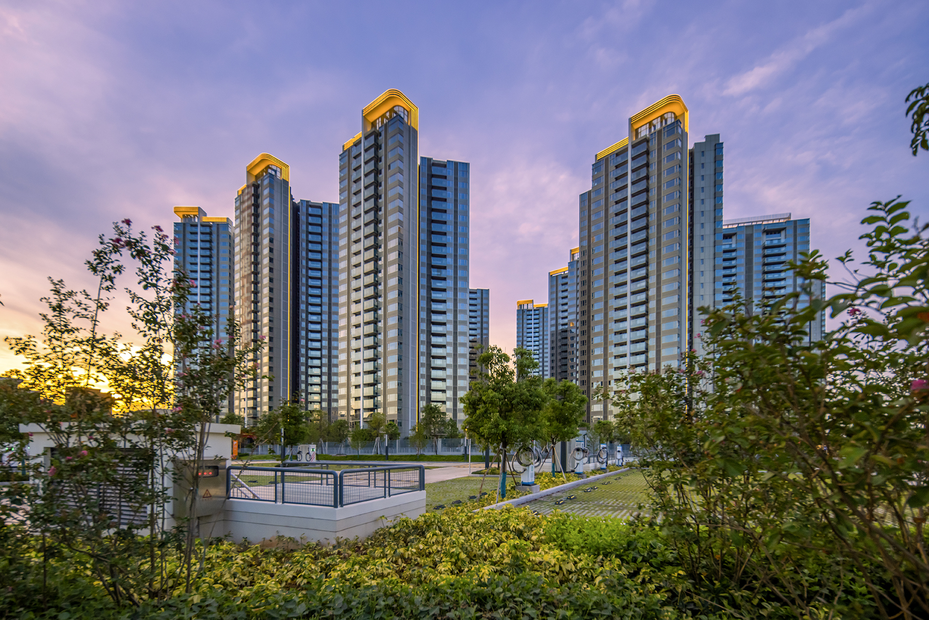 1《三正鵬程上花園》+何彬+15986610094 (調色).jpg